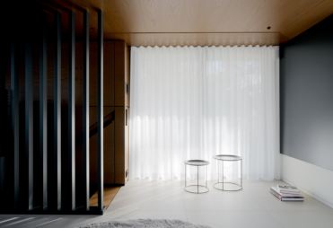 TV-Raumteiler, Deckenverkleidung - Steinert & Bitterling / Innenarchitektur, Volker Röhricht / Architekt, Peter Eichler / Fotos