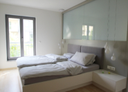 Bett mit gepolsterten Haupt